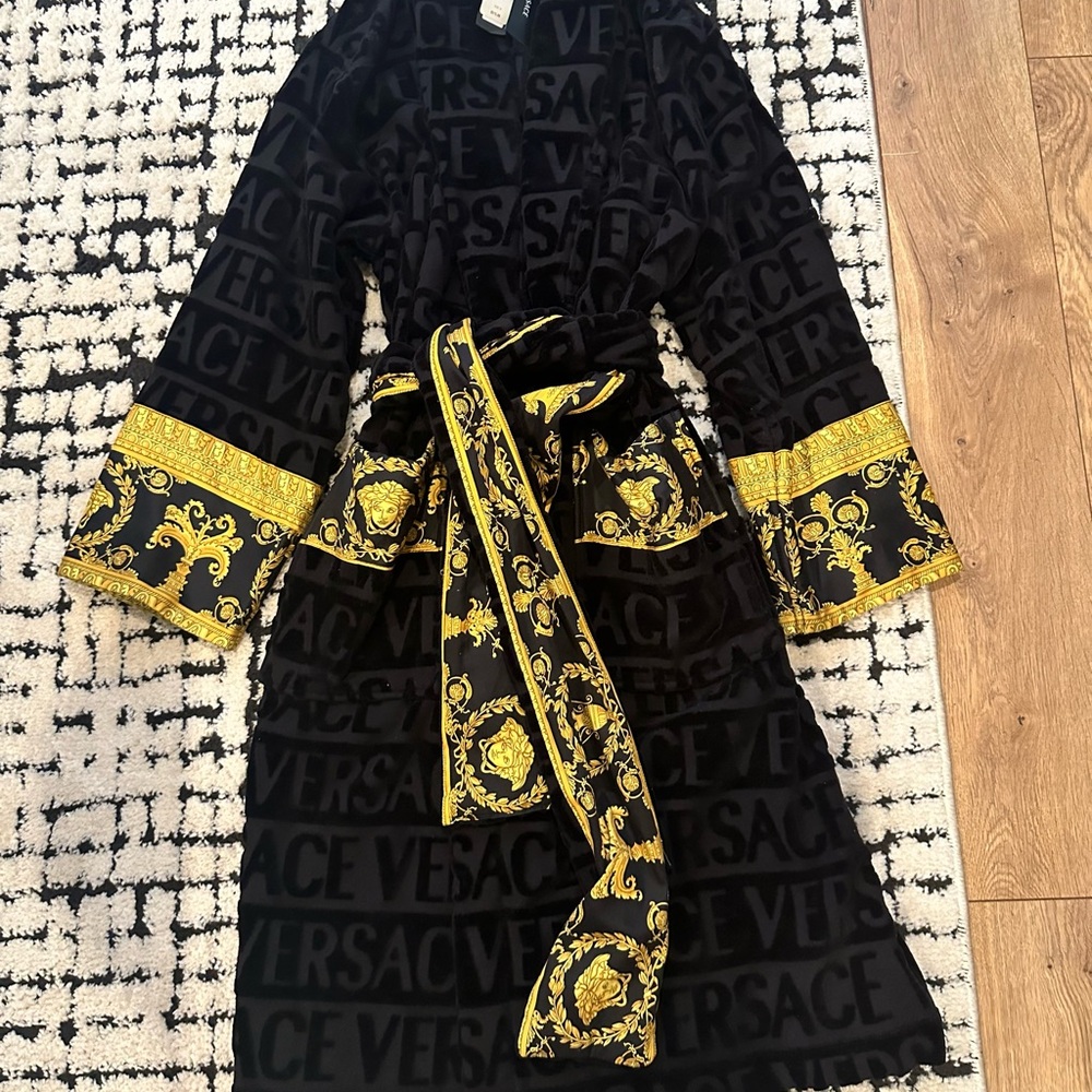 Versace baroque Robe - Picture 4 of 6